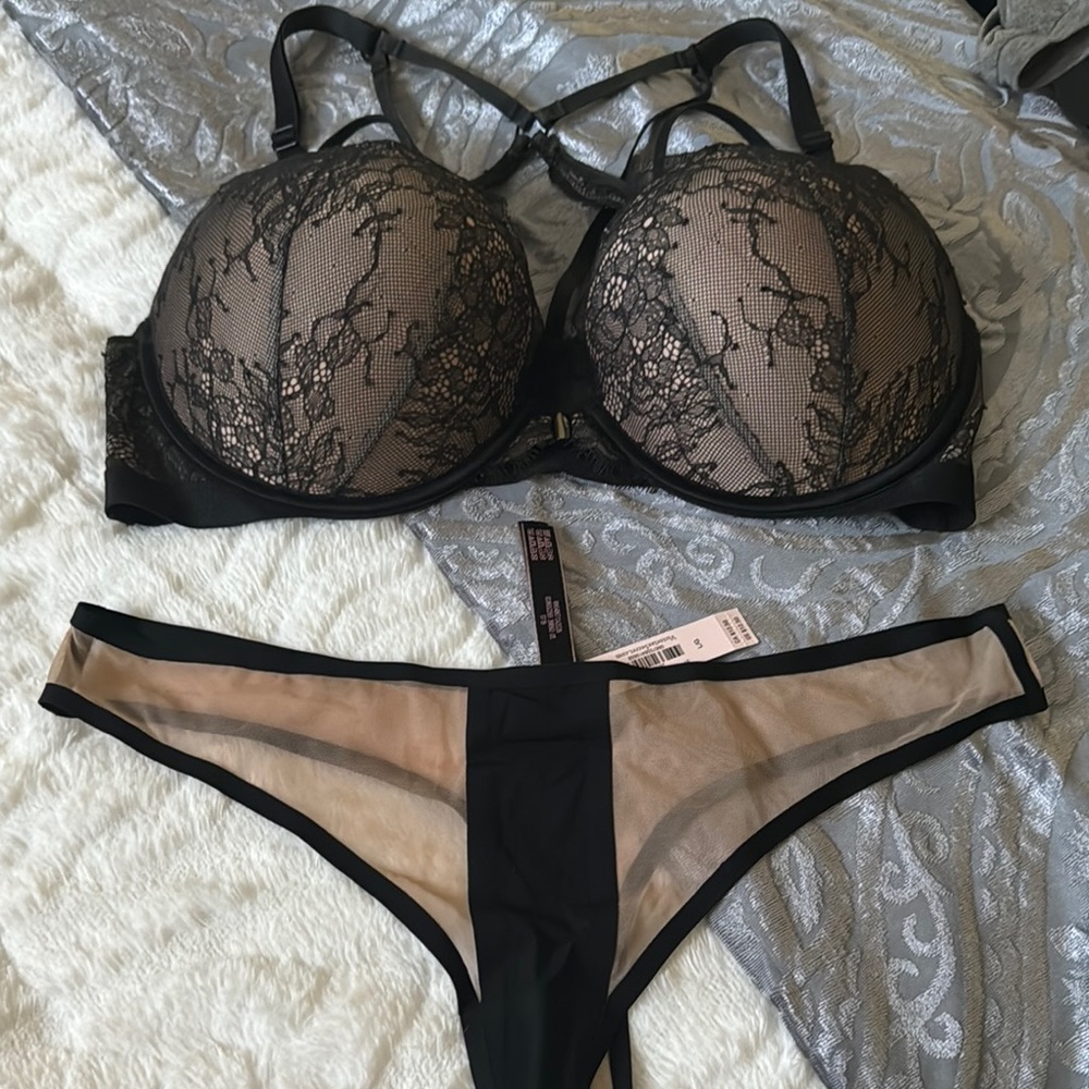 VS bra and panty Set